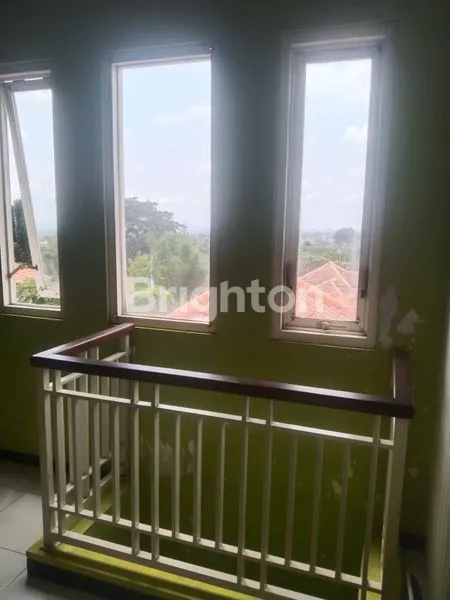 image VILLA BAGUS DILOKASI YANG STRATEGIS COCOK PAKAI SENDIRI ATAU DISEWAKAN (4)