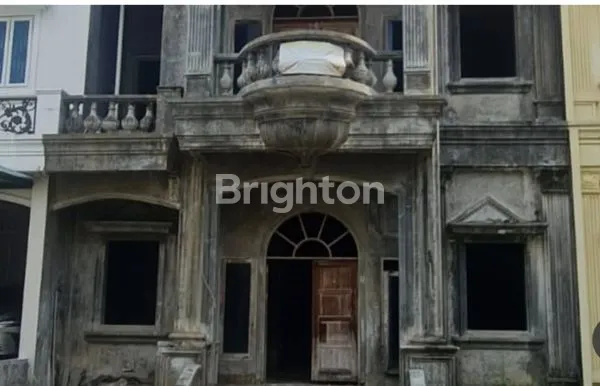 image VILLA 2 1/2 TINGKAT (1)