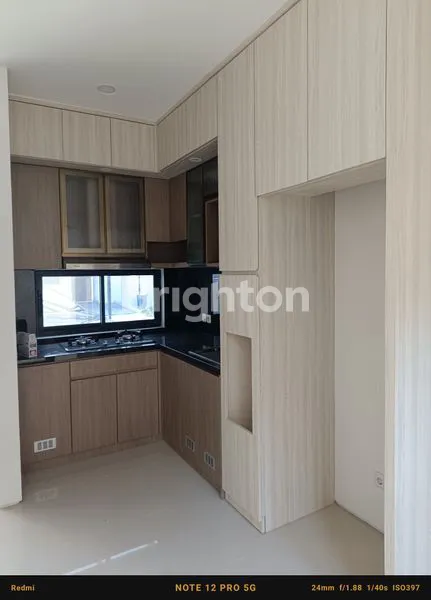 image FULL RENOV SIAP HUNI SEMI FURNISH AMESTA CLUSTURE LOKA GUNUNG ANYAR (7)