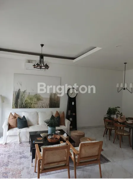 image CLUSTER NEO CATALONIA NUSA LOKA, BSD, 3 LANTAI, BANGUNAN BARU, SANGAT STRATEGIS, DAN FULL FURNISHED (3)