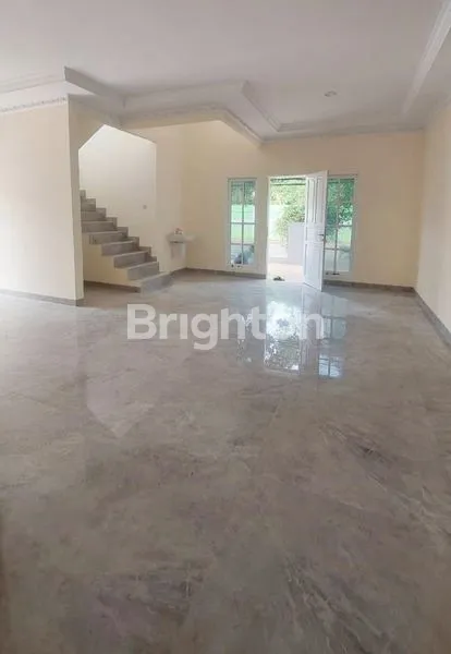 image RUMAH MEWAH FULL RENOVASI DI GADING SERPONG BSD  (2)