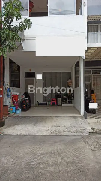 image RUMAH CENGKARENG TIMUR THE PASADENA (1)