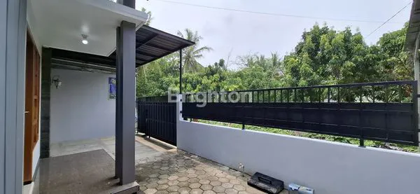 image RUMAH  2 LANTAI SIAP HUNI WATES KOTA (7)