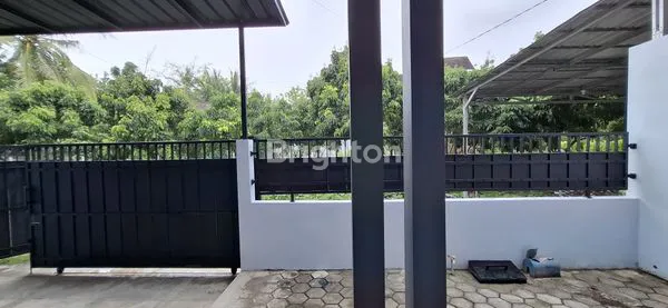 image RUMAH  2 LANTAI SIAP HUNI WATES KOTA (5)