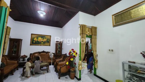 image INVESTASI TERBAIK! RUMAH STRATEGIS (5)