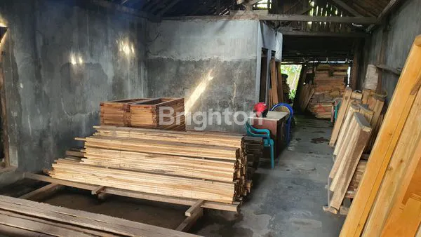 image RUMAH TOKO DI JL BESAR SOLO KARTASURA (2)