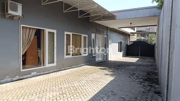 image MILIKI SEGERA  RUMAH CANTIK  DI TENGAH KOTA LUAS 1720M  HARGA DIBAWAH NJOP BONUS RUKO UNTUK USAHA  ,TANAH NGANTONG DEPAN JALAN RAYA DAERAH GAJAH  SEMARANG (4)