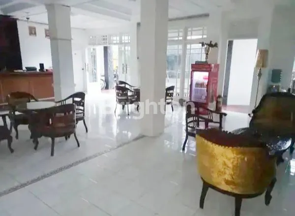 image GEDUNG HOTEL 3 LANTAI SOEKARNO HATTA BANDUNG (3)