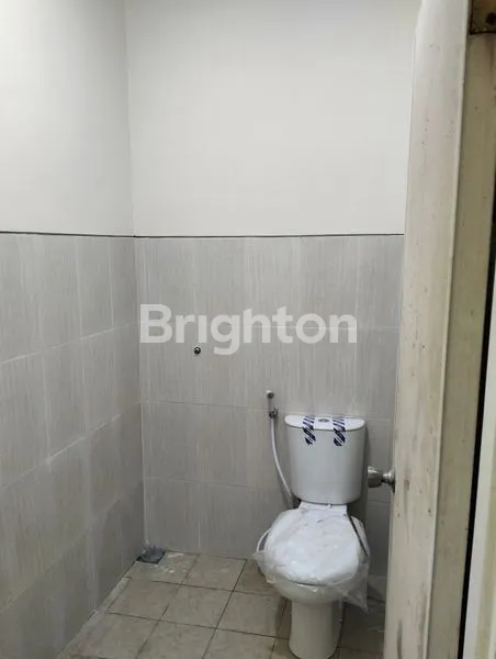 image DISEWAKAN RUMAH INTERNATIONAL VILLAGE  (2)