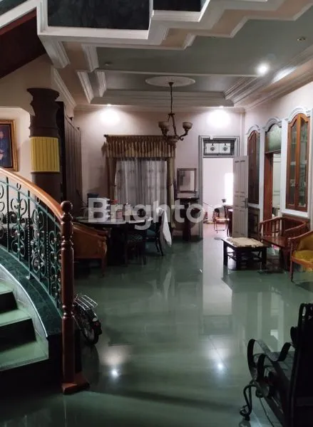 image JUAL RUMAH DI KEBON JERUK JAKARTA BARAT (3)