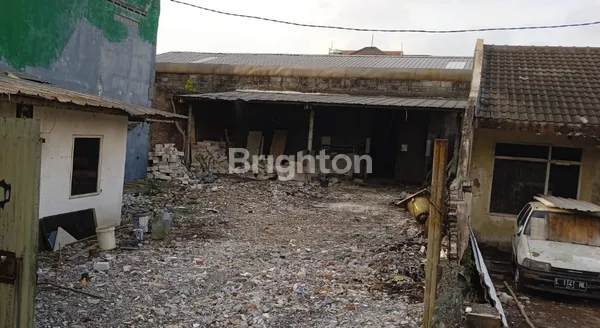 image RAYA SEMAMPIR 3 TANAH + BANGUNAN NYAMBUNG JADI 1 DEKAT KEDUNG BARU, MERR, WONOKROMO, NGINDEN, RUNGKUT (3)