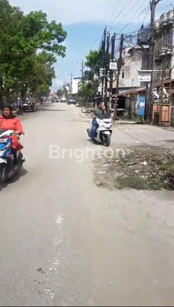 image RUKO 3 LANTAI STRATEGIS DI JALAN SUNGGAL - AREA BISNIS RAMAI (2)