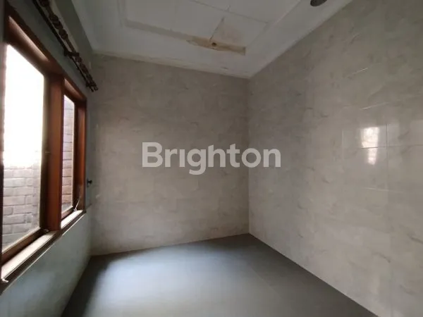 image RUMAH 1 LANTAI RUANG KELUARGA BESAR LINGKUNGAN TENANG KAWASAN PREMIUM DEKAT SANUR (7)