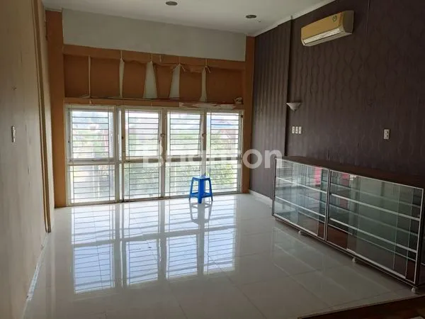 image RUKO HOKI KOMPLEKS KENANGA PALACE  (7)