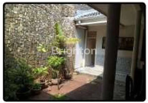 image RUMAH LUAS BERSIH TERAWAT RAPI AMAN ONE GATE SYSTEM STRATEGIS TAMAN ARIES MERUYA JAKARTA BARAT (3)