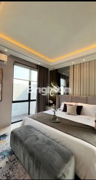 image RUMAH BARU GRESS 2 LANTAI DESAIN MODERN TROPIS WITH PRIVAT POOL LOKASI TERDEPAN CITRALNAD (6)