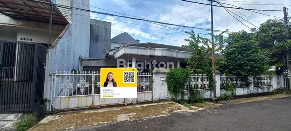 image RUMAH LUAS BERSIH TERAWAT RAPI AMAN ONE GATE SYSTEM STRATEGIS TAMAN ARIES MERUYA JAKARTA BARAT (5)