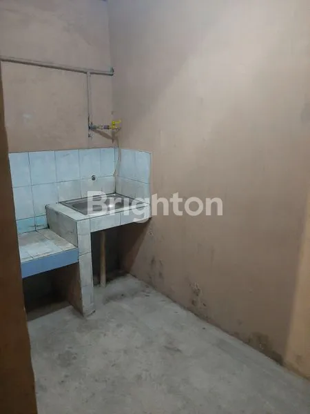 image RUMAH STRATEGIS DI TAMAN MINI (6)