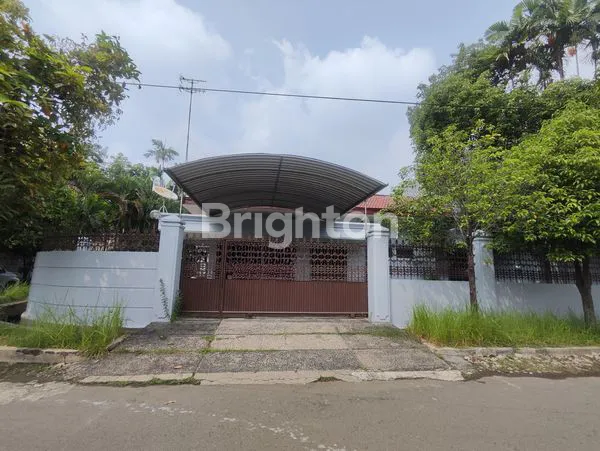 image RUMAH HOOK BAGUS SIAP HUNI DI NGINDEN INTAN ROW LEBAR STRATEGIS DEKAT TENGAH KOTA, MERR, MANYAR, UNTAG, GALAXY MALL, KLAMPIS, JEMURSARI (1)