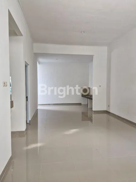 image RUMAH DI JUAL D KOTA WISATA CLUSTER (4)