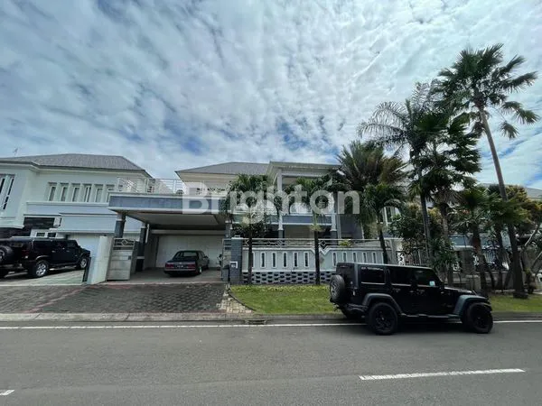 image RUMAH MEWAH LT 300 DI KOTA WISATA CLUSTER COASTEVILLE (1)