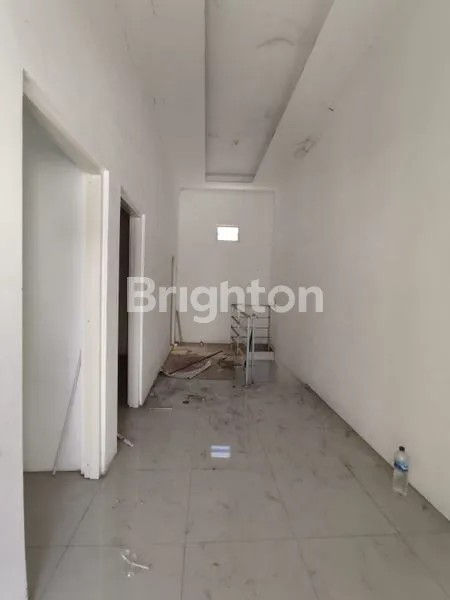image RUMAH BARU 2 LANTAI SIAP HUNI MEDAYU SURABAYA TIMUR (1)