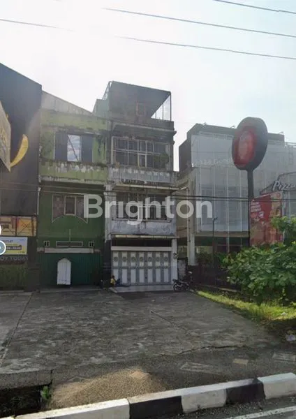 image RUKO 3 LANTAI PREMIUM DI JL. SUDIRMAN - PUSAT BISNIS PEKANBARU (1)