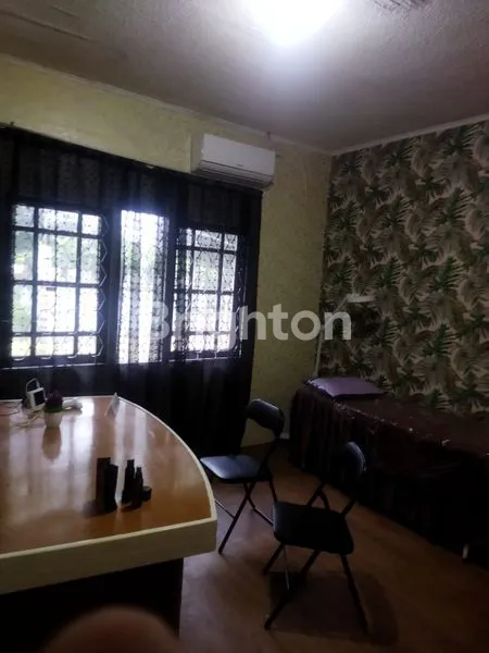 image RUMAH SIAP HUNI, PARKIR LUAS, AREA KALIDONI-PALEMBANG (2)