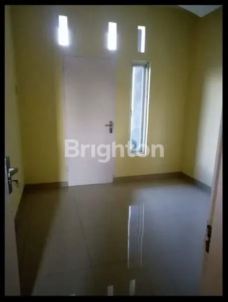 image RUMAH VILLA SIAP HUNI (3)