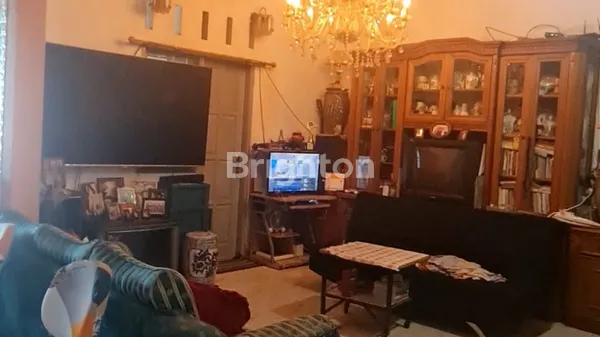 image DIJUAL TURUN HARGA RUMAH 2 KAVLING DENGAN SWIMMING POOL DI TAMAN LAGUNA CIBUBUR (5)