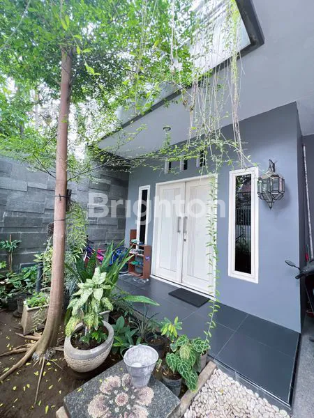 image RUMAH MINIMALIS MEWAH 2 LANTAI GRIYA BABATAN MUKTI (WIYUNG) (2)