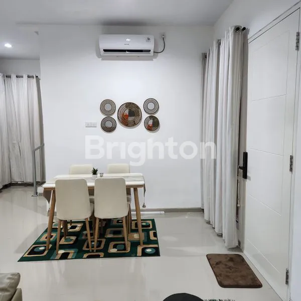 image RUMAH CANTIK ASRI POSISI HOOK DEKAT PUSAT KOTA DI BEVERLY GREEN (3)