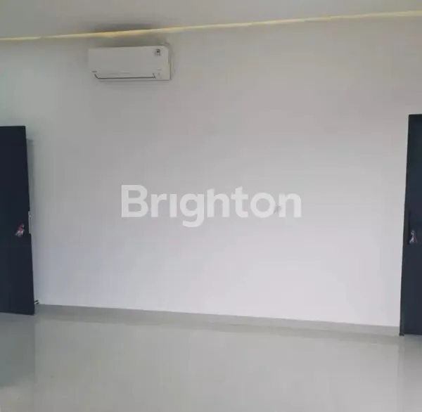 image RUMAH SIAP HUNI 2 LANTAI - CLUSTER PARIGI (5)