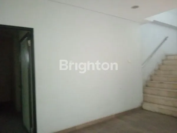 image RUKO BERNUANSA GEDUNG DI AREA PREMIUM (6)