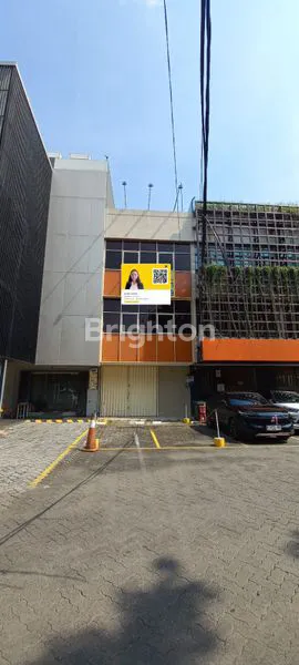 RUKO BAGUS LUAS LEGA PLONG TERAWAT AMAN ONE GATE SYSTEM STRATEGIS KOMERSIL INTERCON JAKARTA BARAT