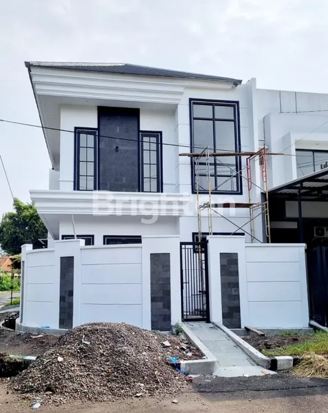 image FOR SALE RUMAH NEW AMERICAN STYLE @JEMURSARI DEKAT DENGAN RAYA JEMURSARI DAN RAYA JEMURHANDAYANI (2)