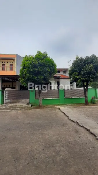 image RUMAH 2LANTAI DI JATI MAKMUR (1)