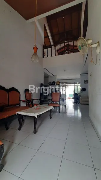 image RUMAH 2LANTAI DI JATI MAKMUR (4)