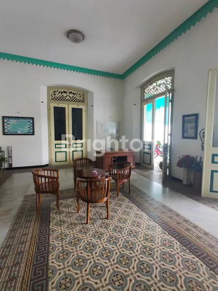 image HOTEL KLASIK TENGAH KOTA SOLO (1)