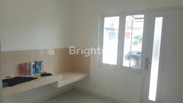 image DIJUAL CEPAT RUMAH SIAP HUNI (6)