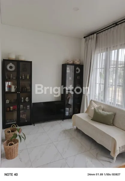 image RUMAH 3 LANTAI FULL FURNISHED DENGAN ROOFTOP DI NEO CATALONIA BSD (4)