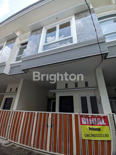 image RUMAH BARU GRESS 2LT SIAP HUNI SELANGKAH KE GALAXY MALL DAN KAMPUS WIDYA MANDALA KALIJUDAN (1)