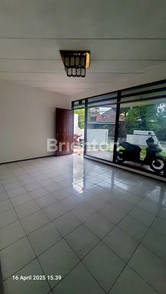 image RUMAH BESAR SIAP HUNI DI DAERAH SUKUN KOTA MALANG (2)