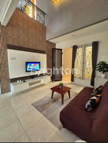 image DISEWAKAN RUMAH LAGUNA REGENCY PAKUWON CITY 2 LT LOKASI BAGUS JALAN LEBAR (1)