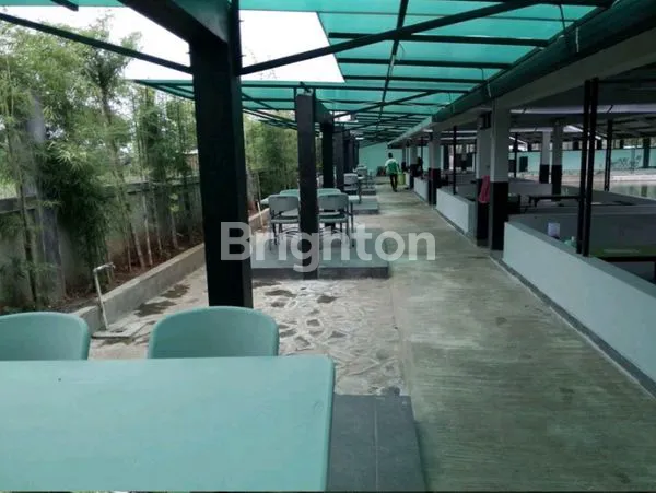 image EKS RUMAH MAKAN DI COMAL BARU PEMALANG (2)