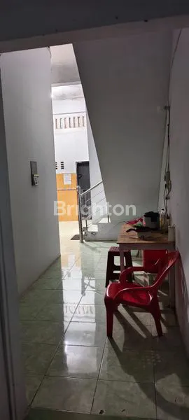 image COCOK UNTUK BUKA KOS KOS AN RUKO 2 ½ TINGKAT JADI ANDALAN DI MEDAN SUNGGAL (3)