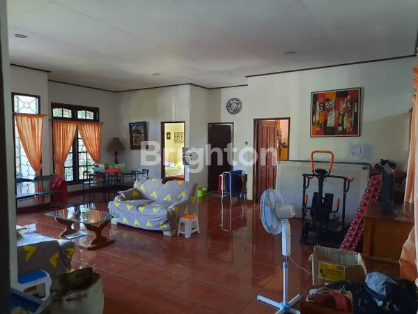 image RUMAH NYAMAN DAN LUAS DI UNGASAN, KUTA SELATAN (7)