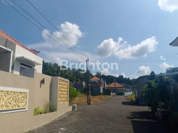image VILLA DI LINGKUNGAN PERUMAHAN DENGAN JALAN LEBAR DAN SUASANA ASRI  DI DAERAH KERAMBITAN TABANAN (3)
