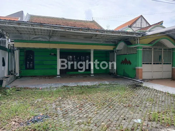 image DISEWAKAN BANGUNAN STRATEGIS DI JALAN RAYA JERUK LAKARSANTRI, SURABAYA (3)