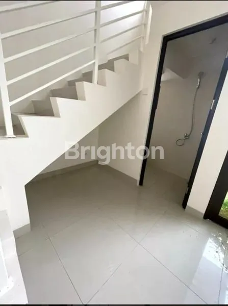 image RUMAH 2 LANTAI JAKARTA GARDEN CITY CAKUNG (5)